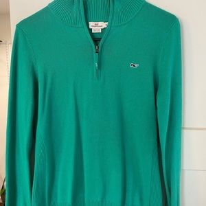 Vineyard vines sweater women’s medium